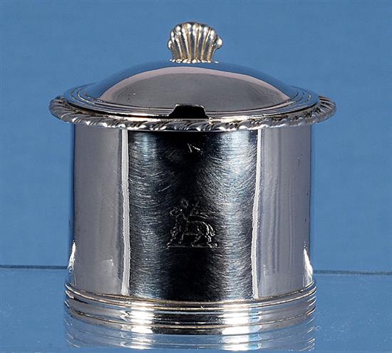 An early Victorian silver drum mustard pot, by John & Henry Lias, height 71mm, weight 4.1oz/129grms.